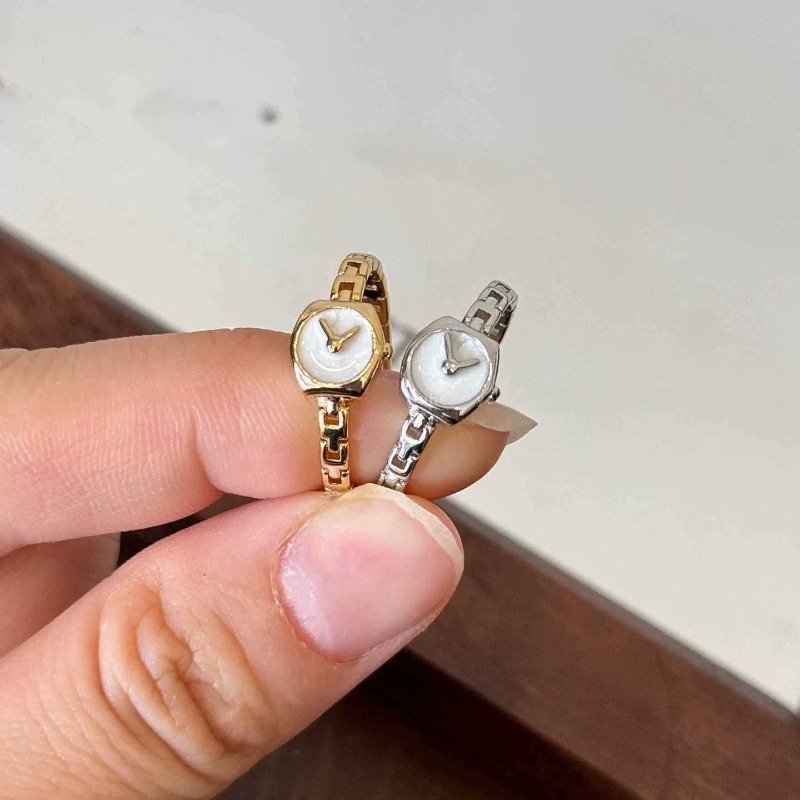 Unique Jewelry Watches - Wyjątkowy pierścionek w kształcie zegarka, minimalistyczny,